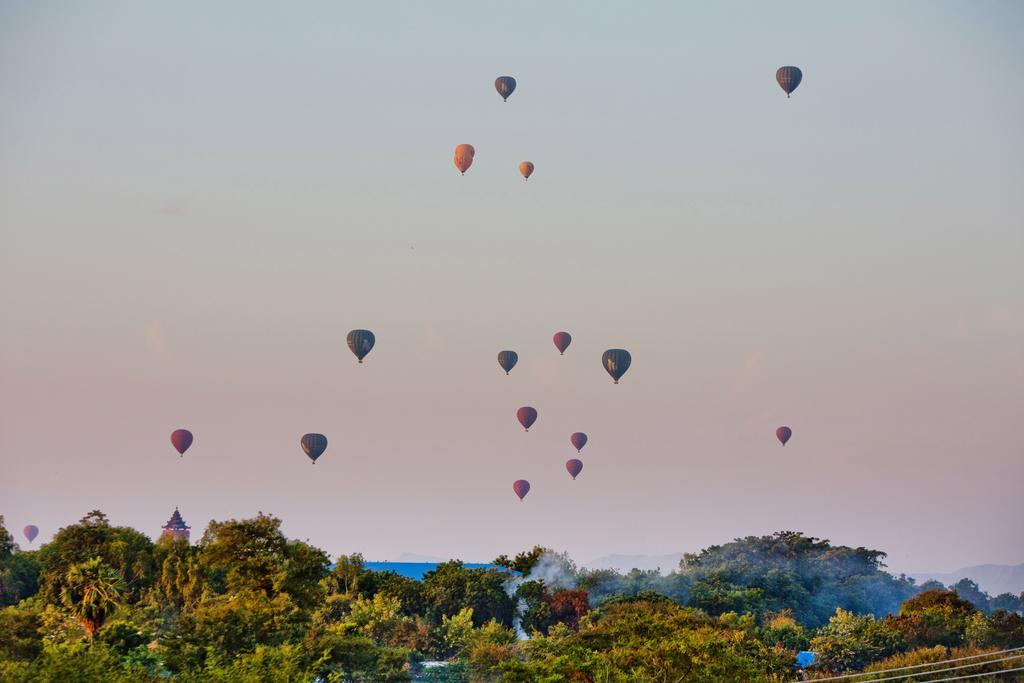 Sky View Hotel Bagan Eksteriør billede