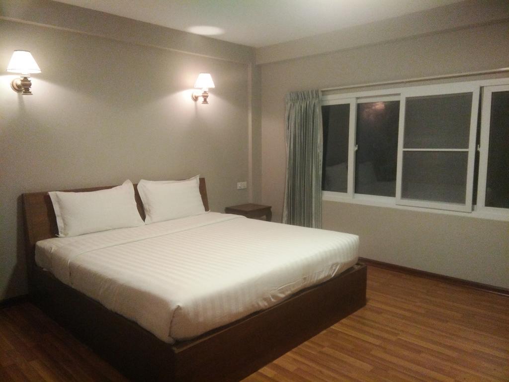 Sky View Hotel Bagan Eksteriør billede